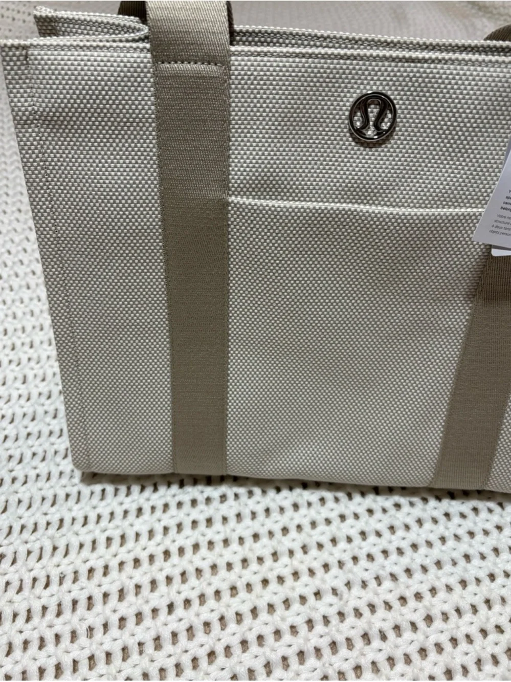 NWT lululemon two tone canvas tote 10L - Picture 3 of 14
